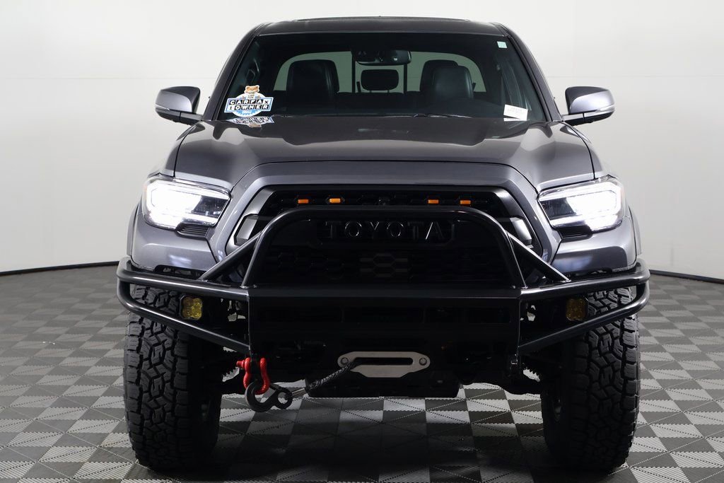 2021 Toyota Tacoma TRD Off-Road V6 photo 2