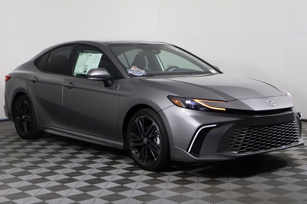 2026 Toyota Camry XSE photo 3