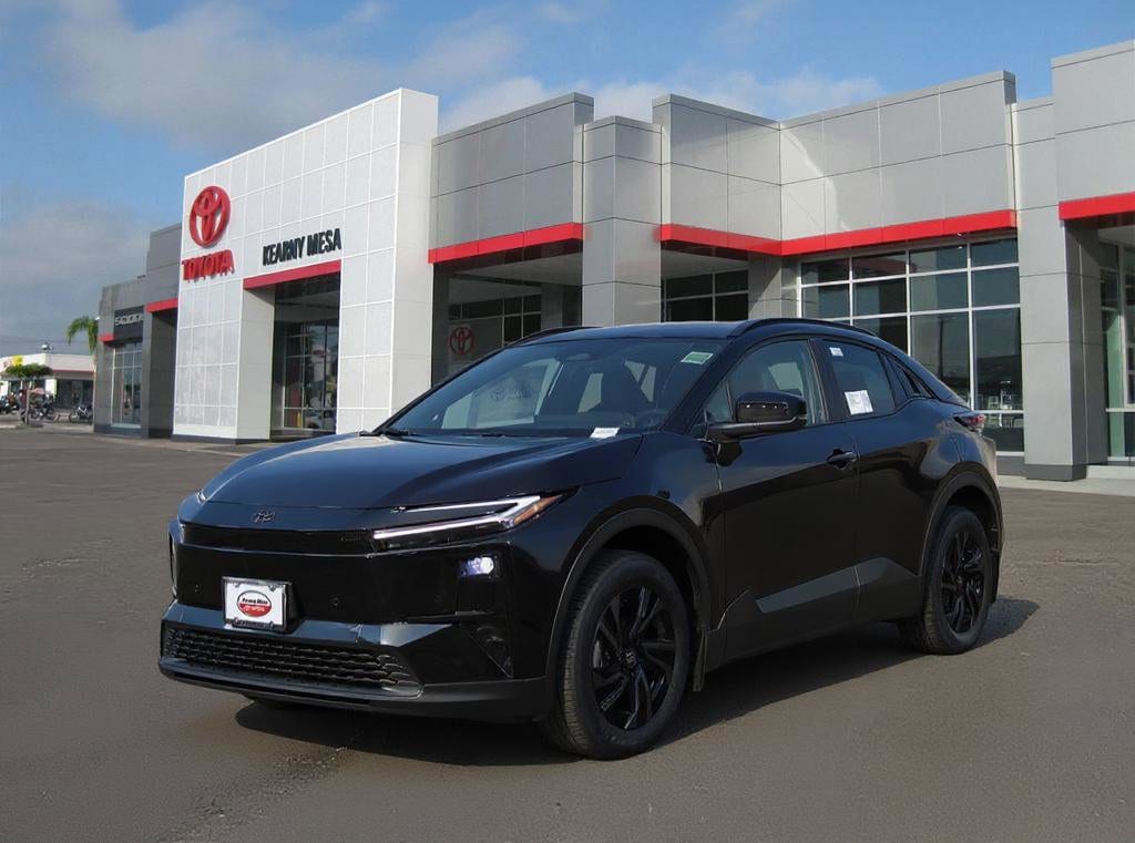 New 2026 Toyota C-HR SE SE AWD