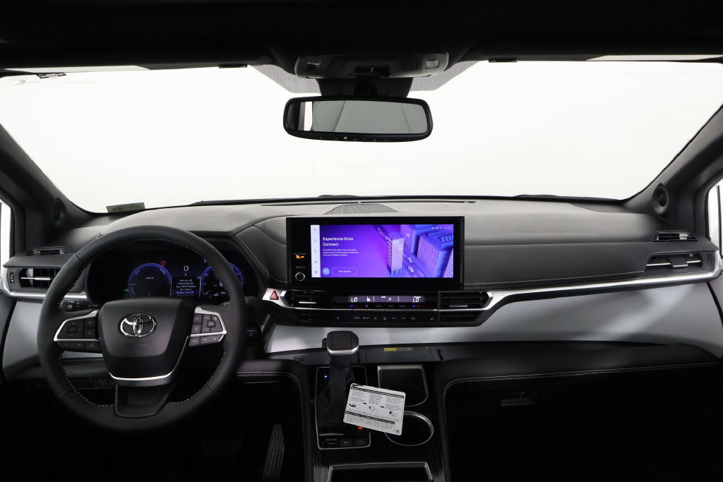 New 2026 Toyota Sienna XSE Van Passenger Van