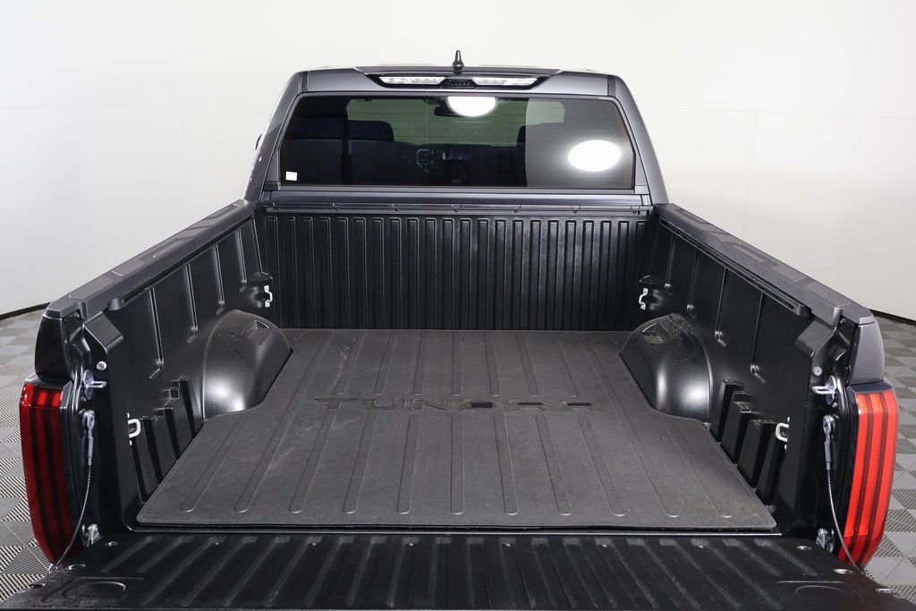 2026 Toyota Tundra SR5 - Photo 8