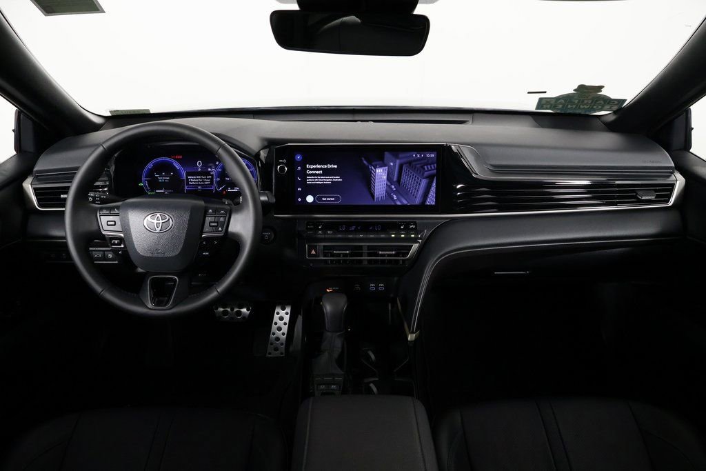 2026 Toyota Camry XSE - Photo 8