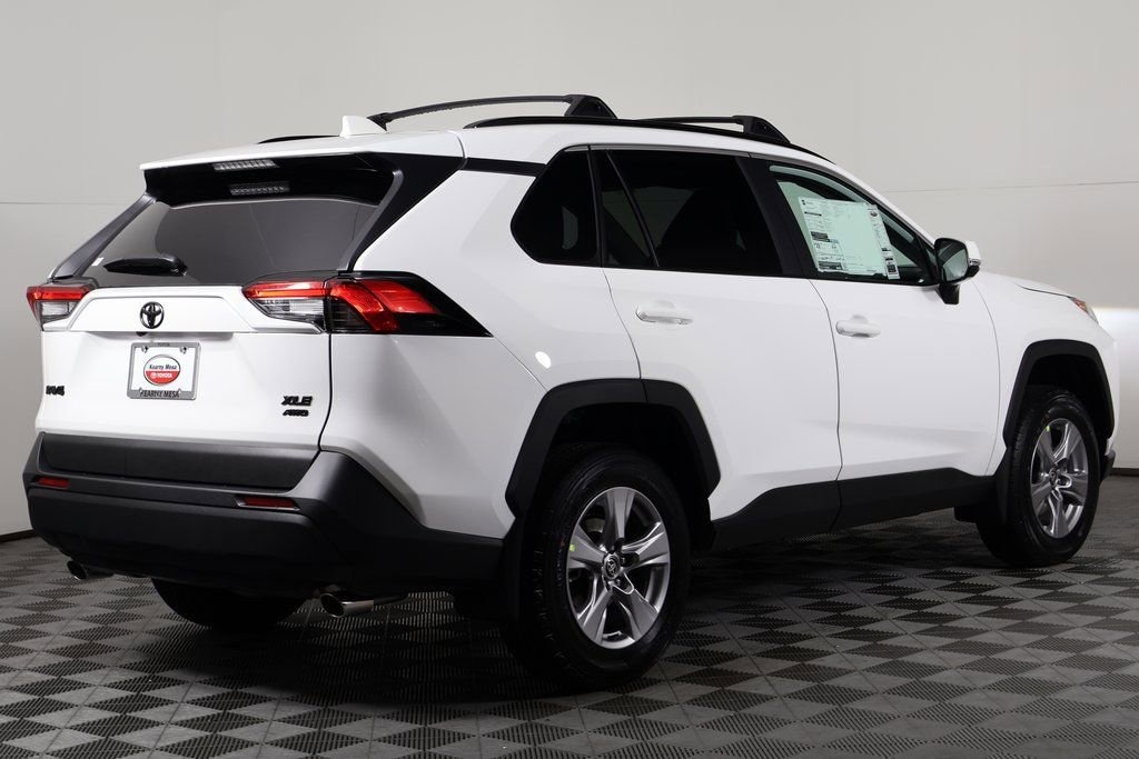New 2025 Toyota RAV4 XLE XLE AWD SUV