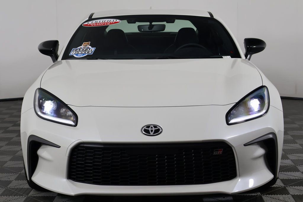 2025 Toyota GR86 Premium photo 2