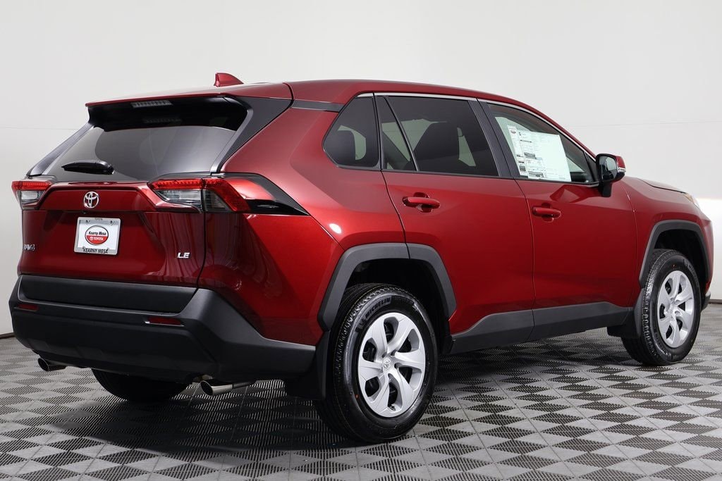 New 2025 Toyota RAV4 LE LE FWD SUV