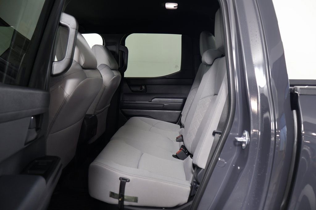 2026 Toyota Tacoma SR5 photo 6