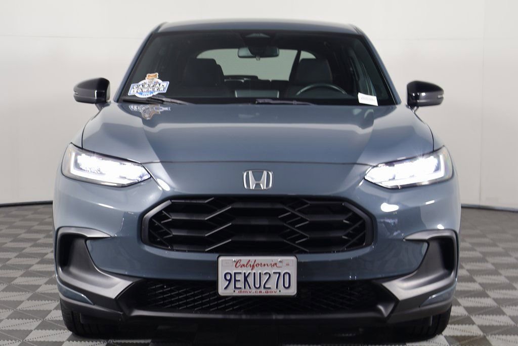 2023 Honda HR-V Sport 2WD photo 2