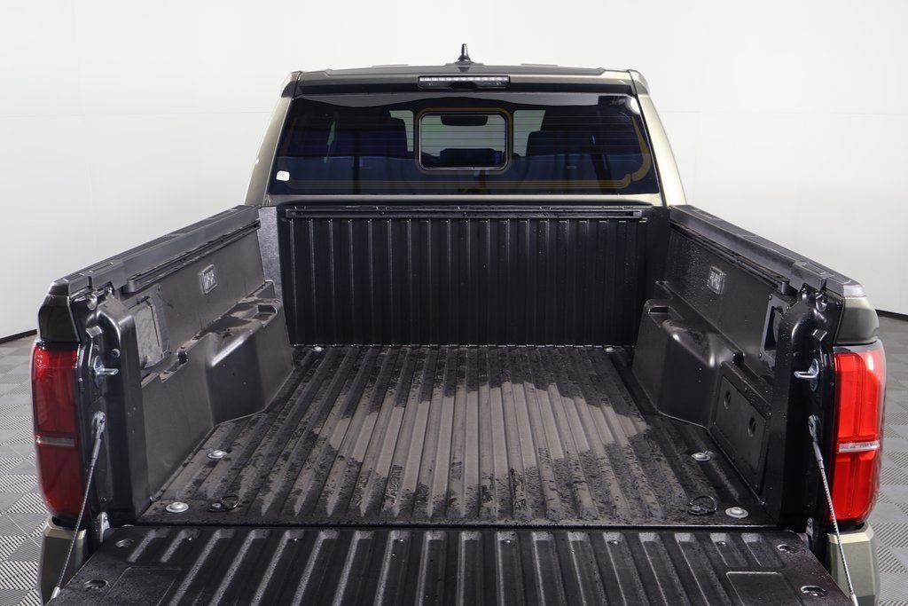 2026 Toyota Tacoma TRD Off Road - Photo 8