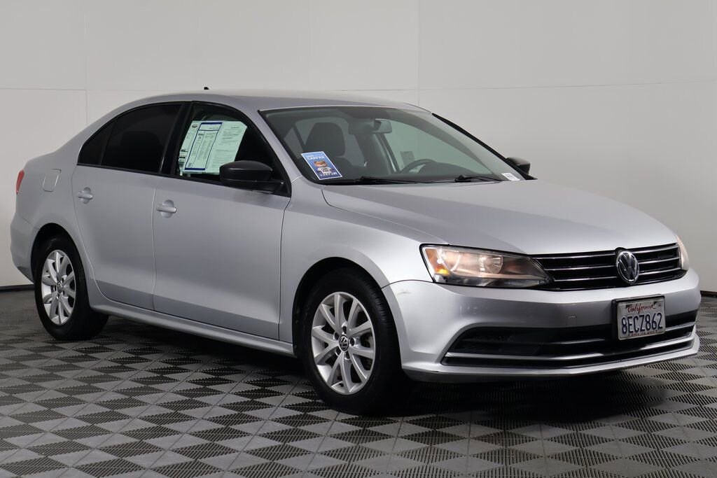 Used 2015 Volkswagen Jetta 1.8T SE w/PZEV Sedan