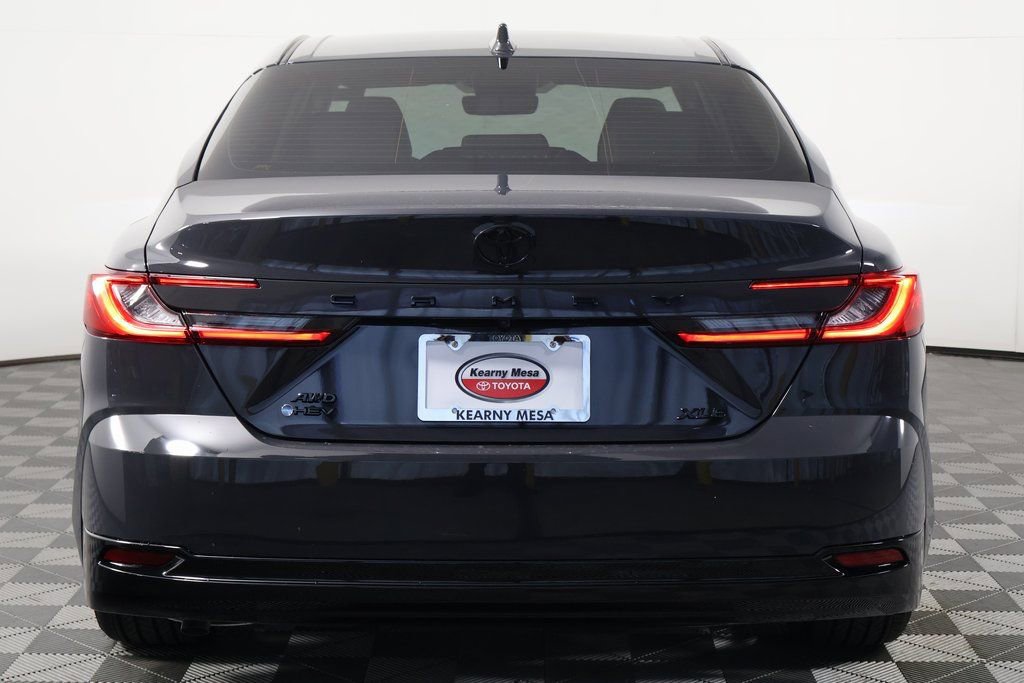 2026 Toyota Camry XLE photo 5