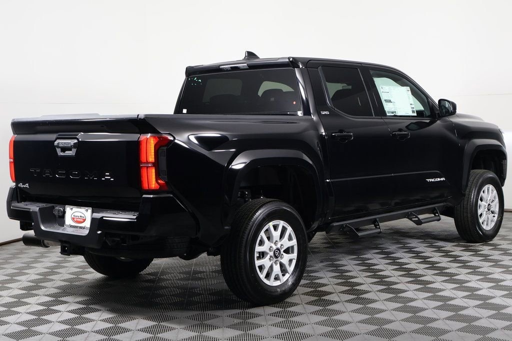 New 2026 Toyota Tacoma SR5 4X4 DOUBLE CAB