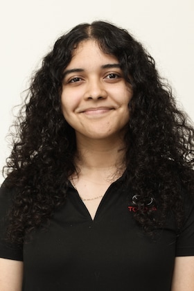 Staff member Karelly Mendiola from ID_eafbdc0c1d4b