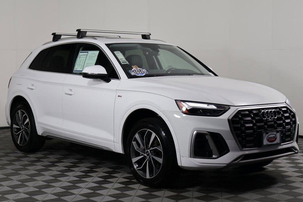 2024 Audi Q5 45 S line Premium photo 3