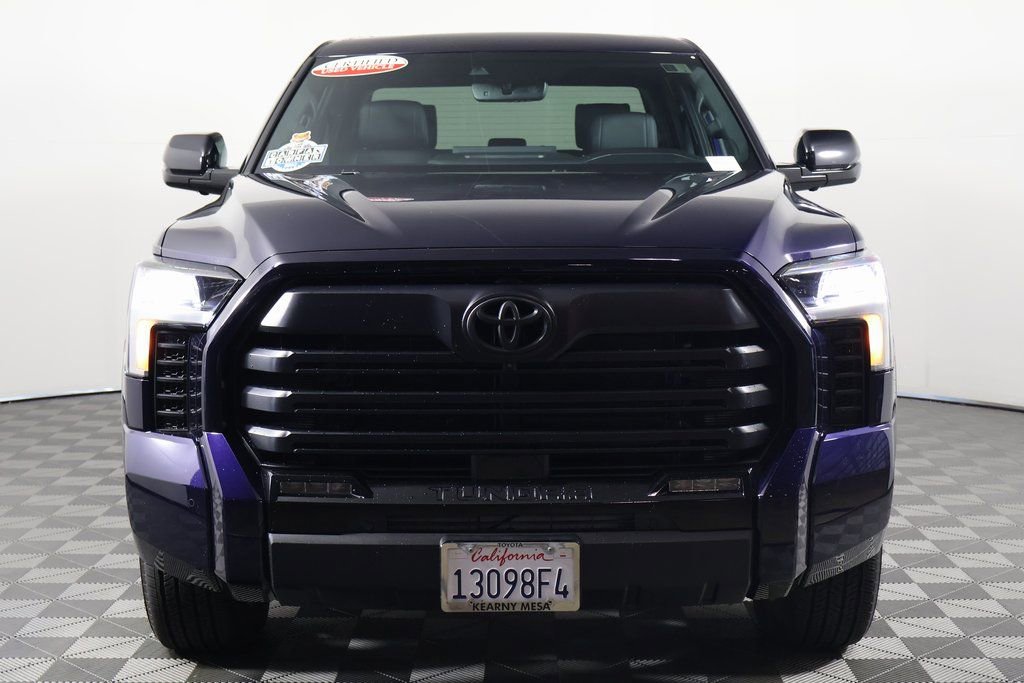 2025 Toyota Tundra Limited photo 2