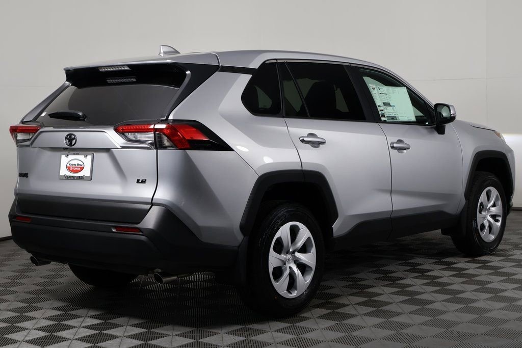 New 2025 Toyota RAV4 LE LE FWD SUV