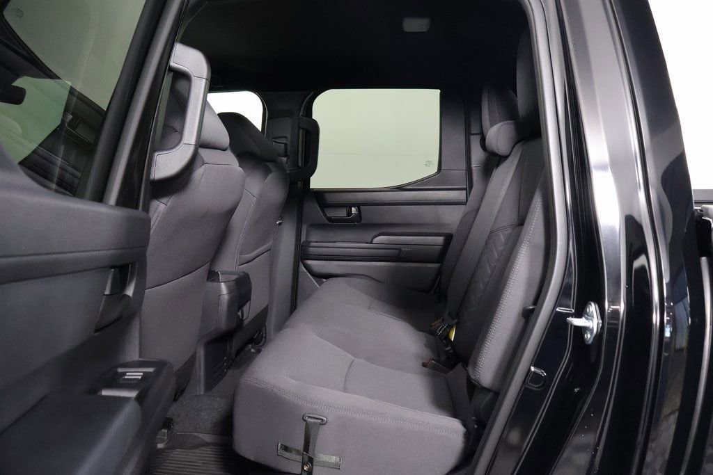 2026 Toyota Tacoma SR5 photo 6