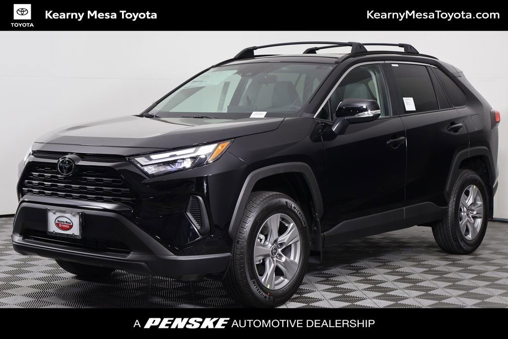 New 2025 Toyota RAV4 XLE XLE FWD SUV