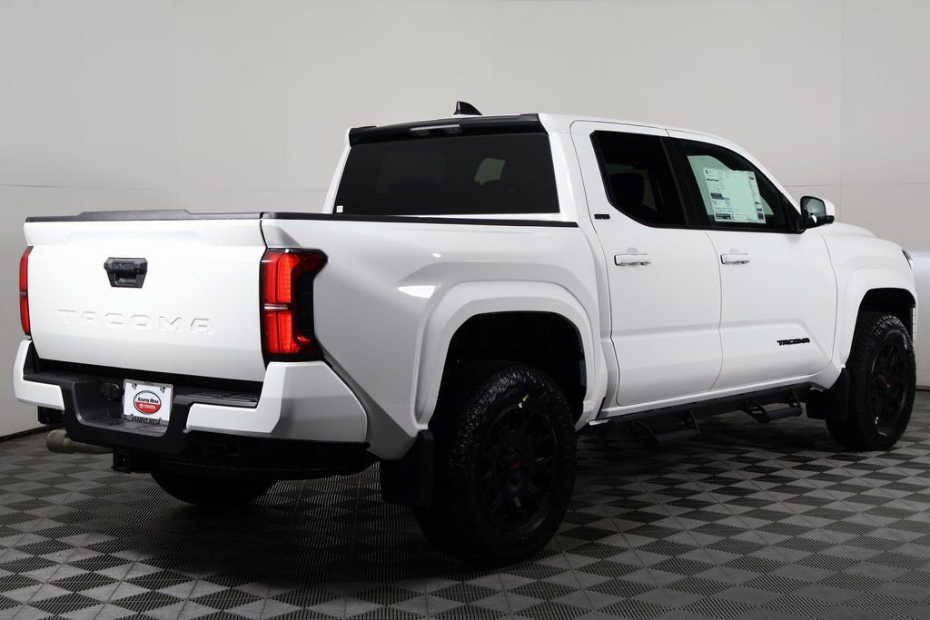 2026 Toyota Tacoma SR5 photo 2
