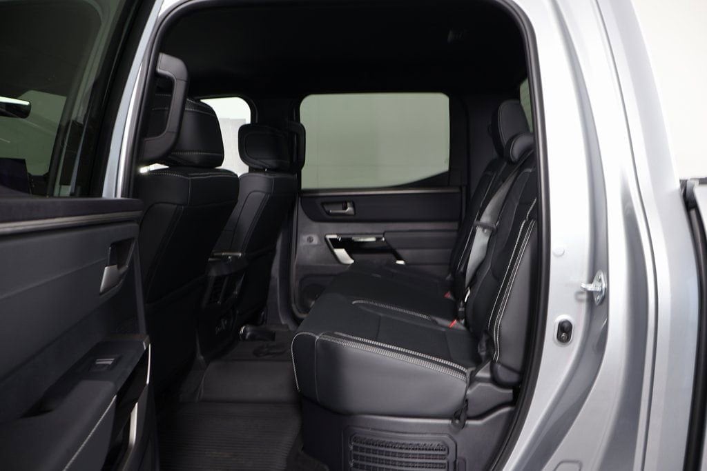 2026 Toyota Tundra Limited - Photo 6