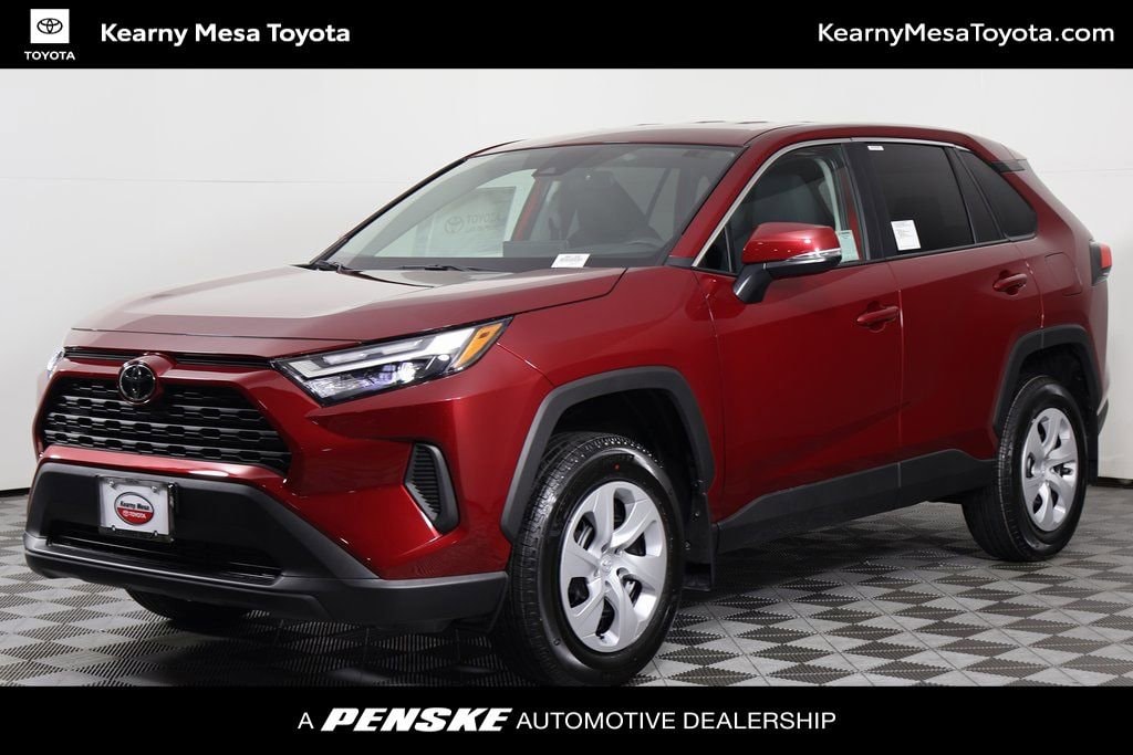 New 2025 Toyota RAV4 LE LE FWD SUV