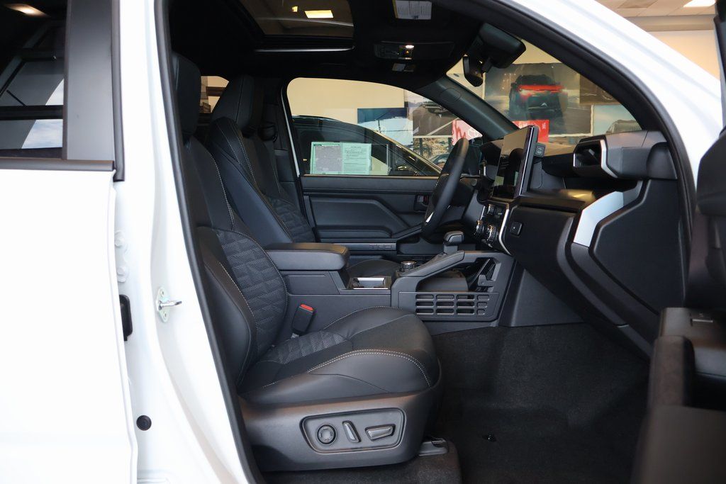 2026 Toyota 4Runner TRD Off-Road Premium - Photo 8