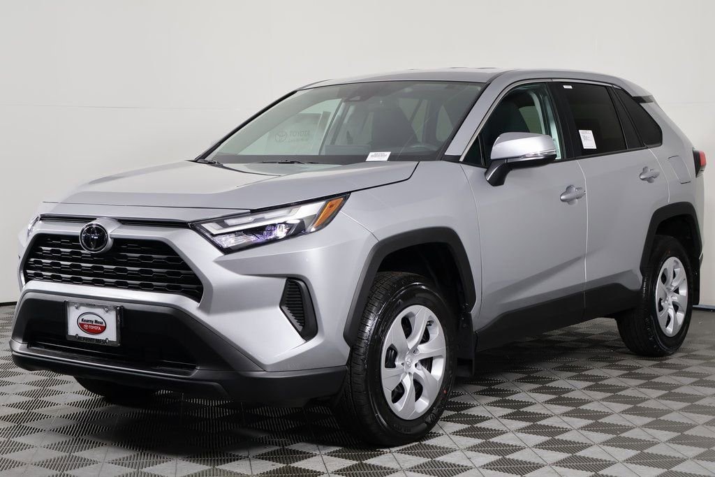 New 2025 Toyota RAV4 LE LE FWD SUV