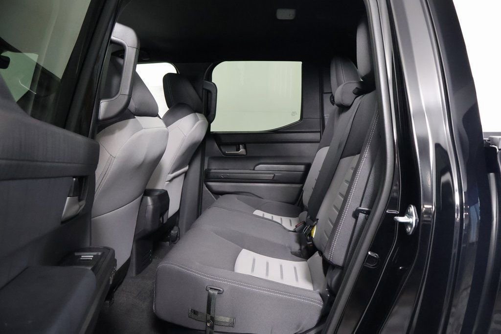 2026 Toyota Tacoma TRD Sport photo 6