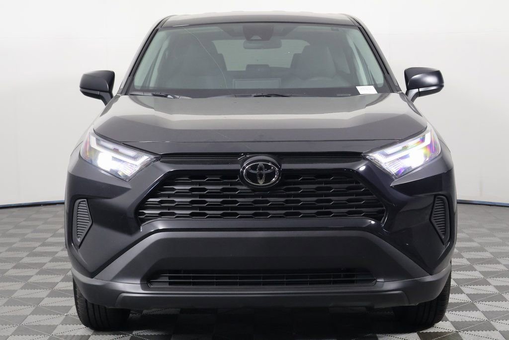 2025 Toyota RAV4 LE photo 2