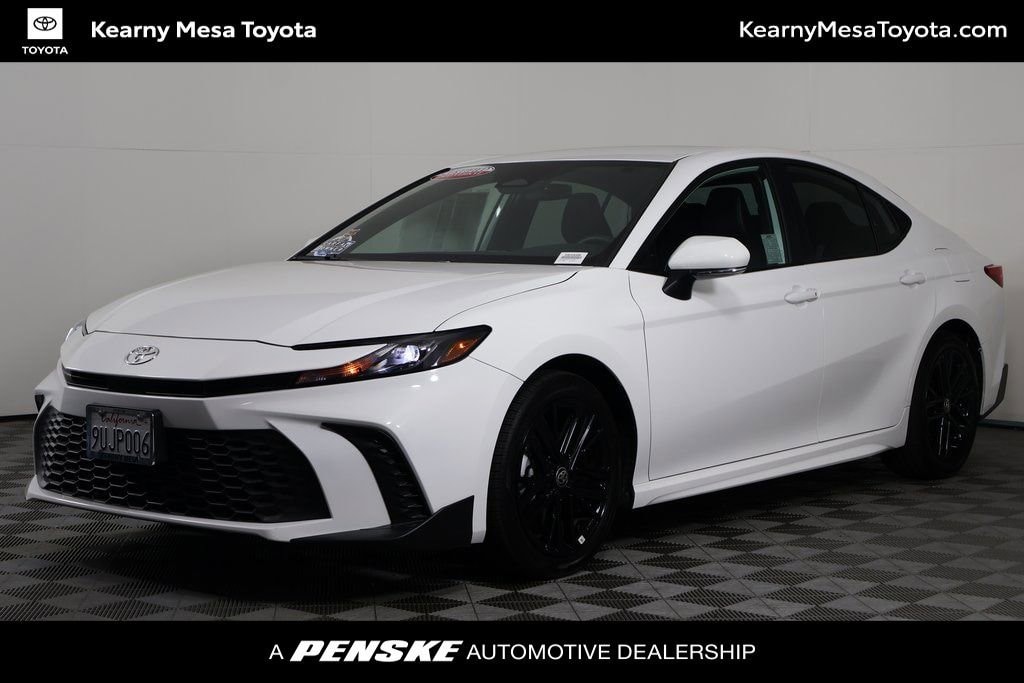 Certified 2025 Toyota Camry SE Sedan