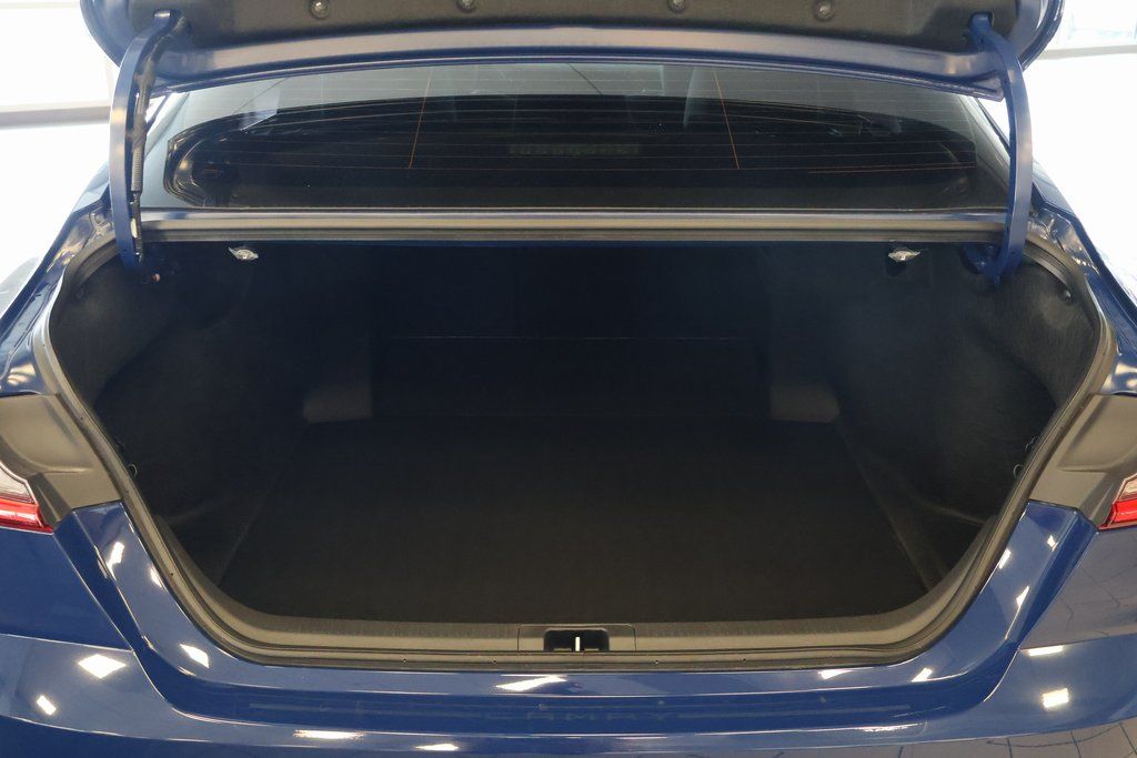 2026 Toyota Camry XLE - Photo 12