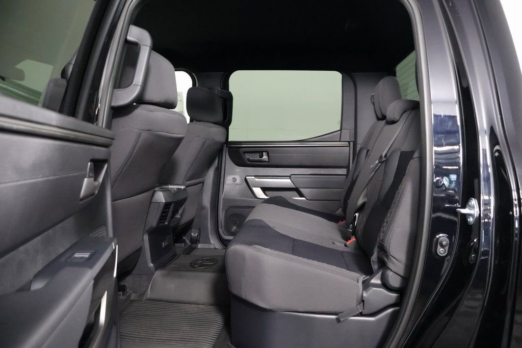 2026 Toyota Tundra SR5 - Photo 6