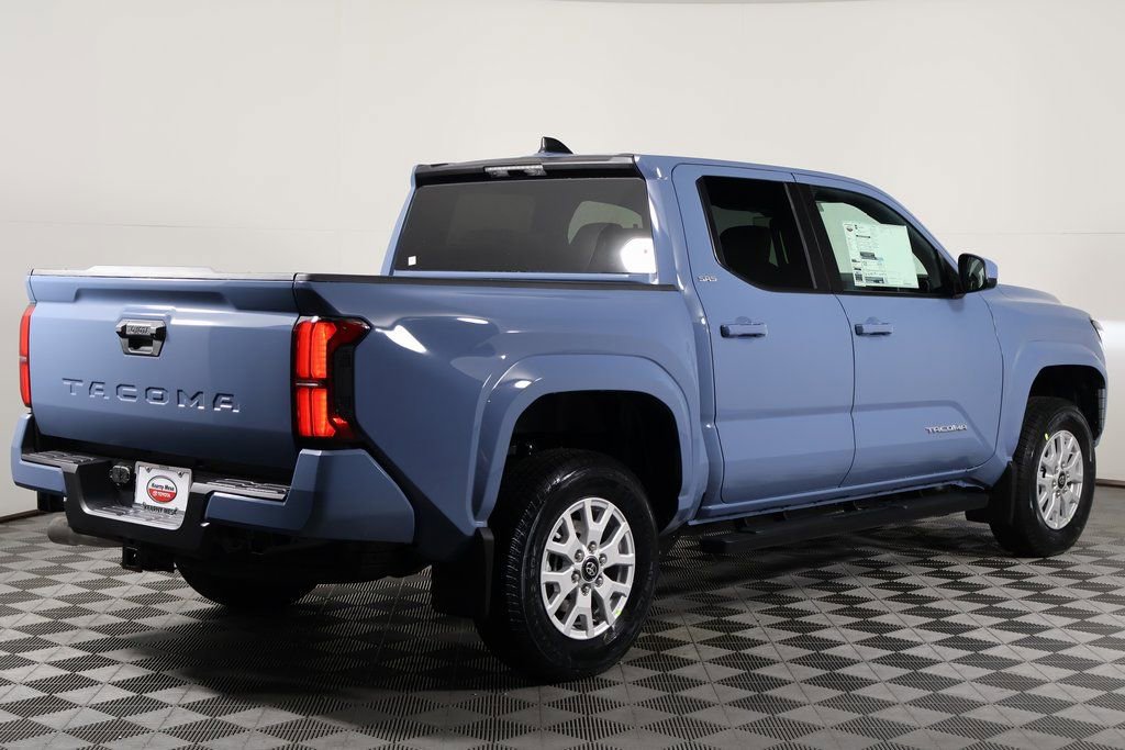 2026 Toyota Tacoma SR5 Double Cab photo 2
