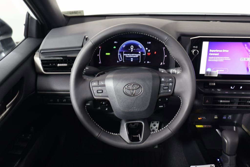 2026 Toyota Camry SE photo 3