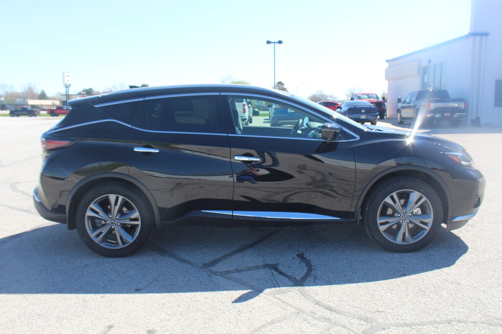 Used 2024 Nissan Murano Platinum