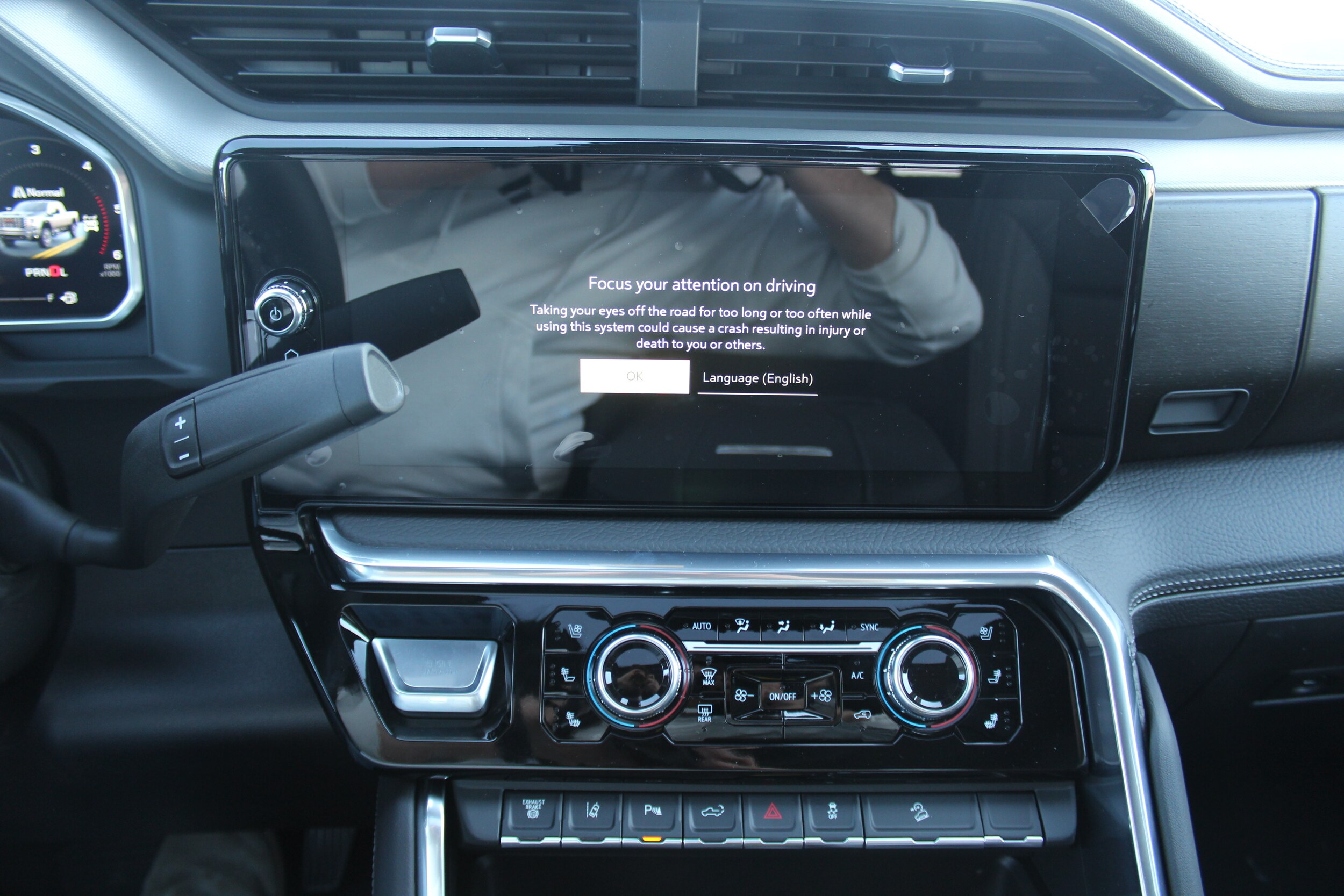 2026 GMC Sierra 2500HD Denali - Photo 15