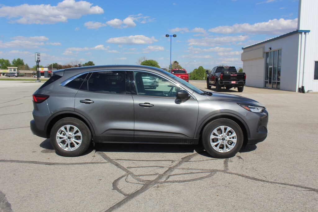 Used 2024 Ford Escape Active