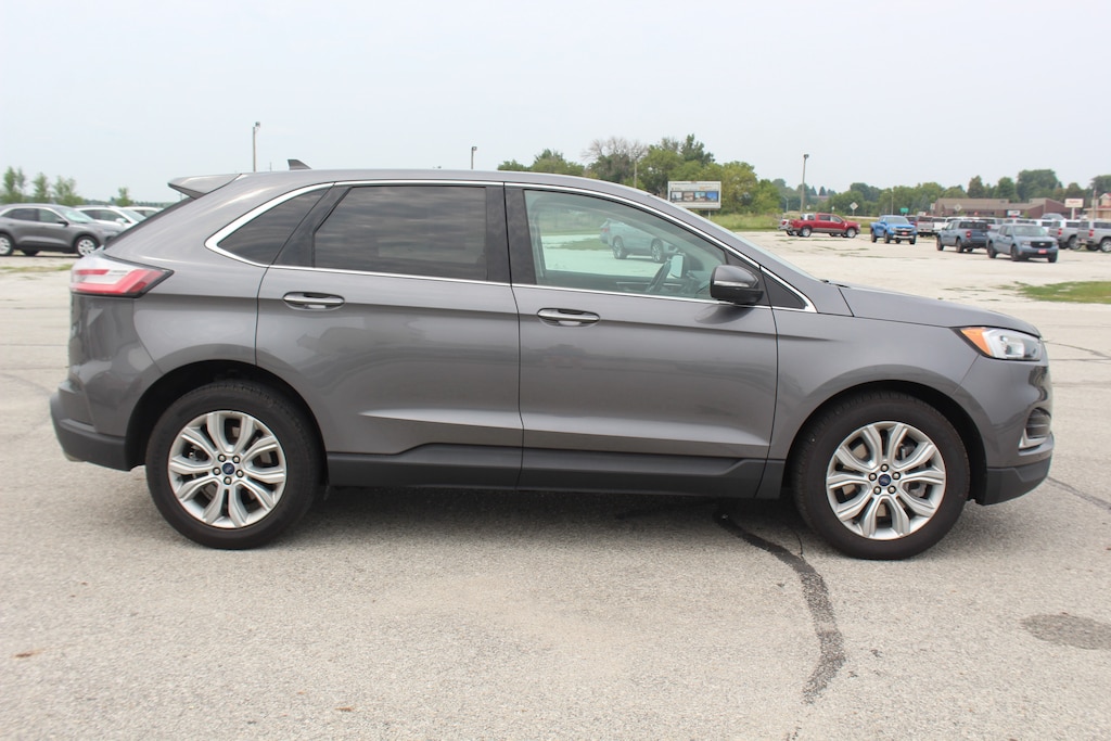 Used 2022 Ford Edge Titanium