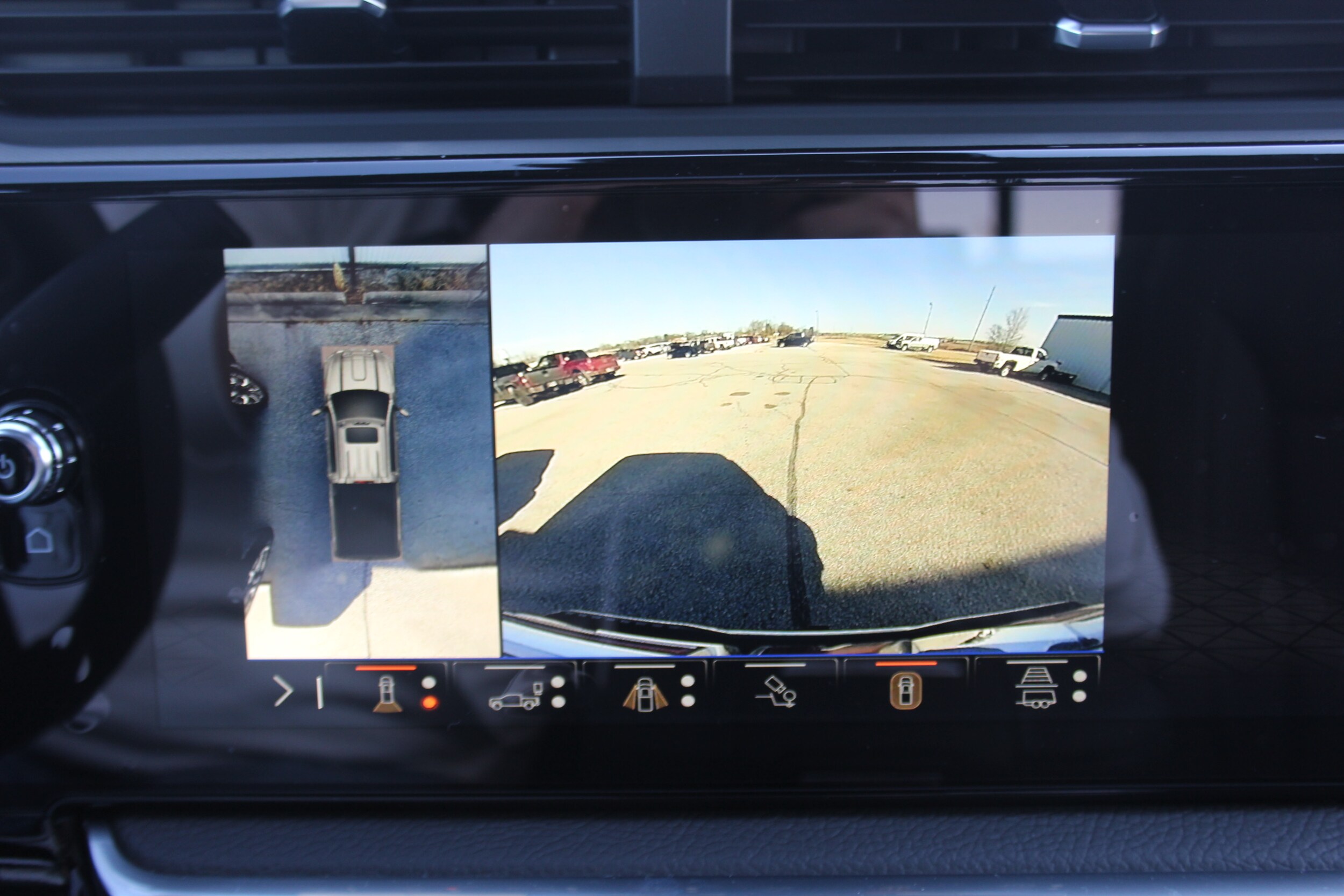 2026 GMC Sierra 2500HD Denali - Photo 16
