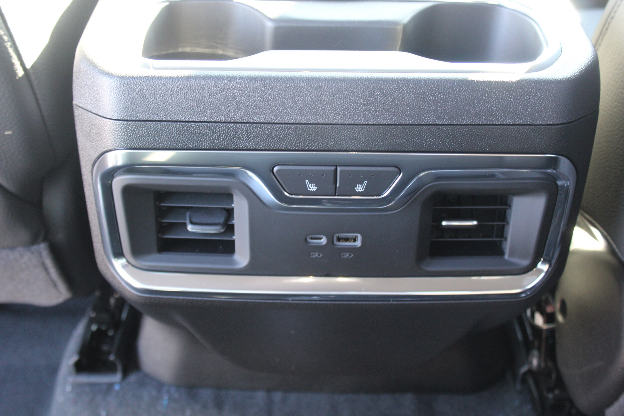 2026 GMC Sierra 2500HD Denali - Photo 20
