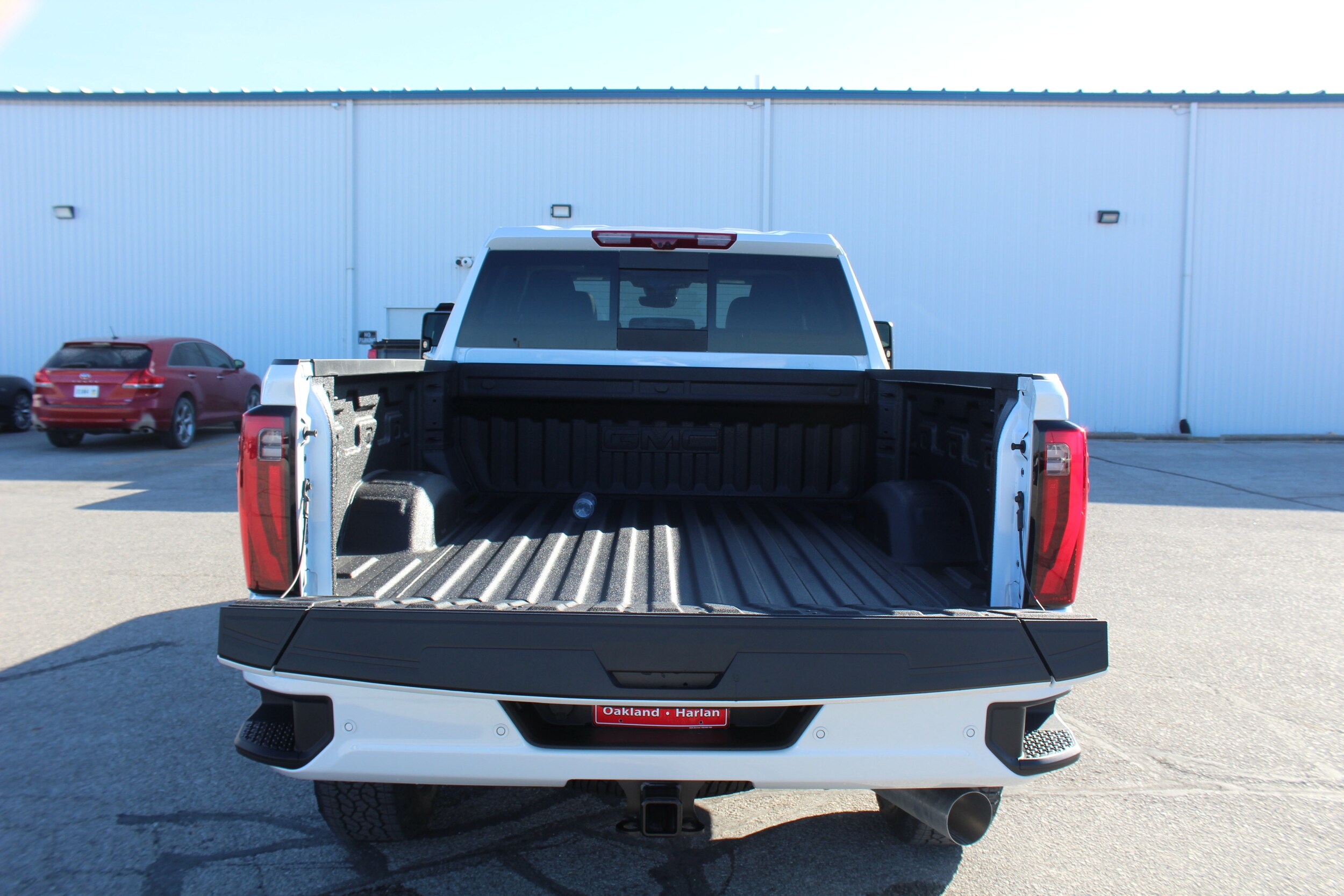 2026 GMC Sierra 2500HD Denali - Photo 4