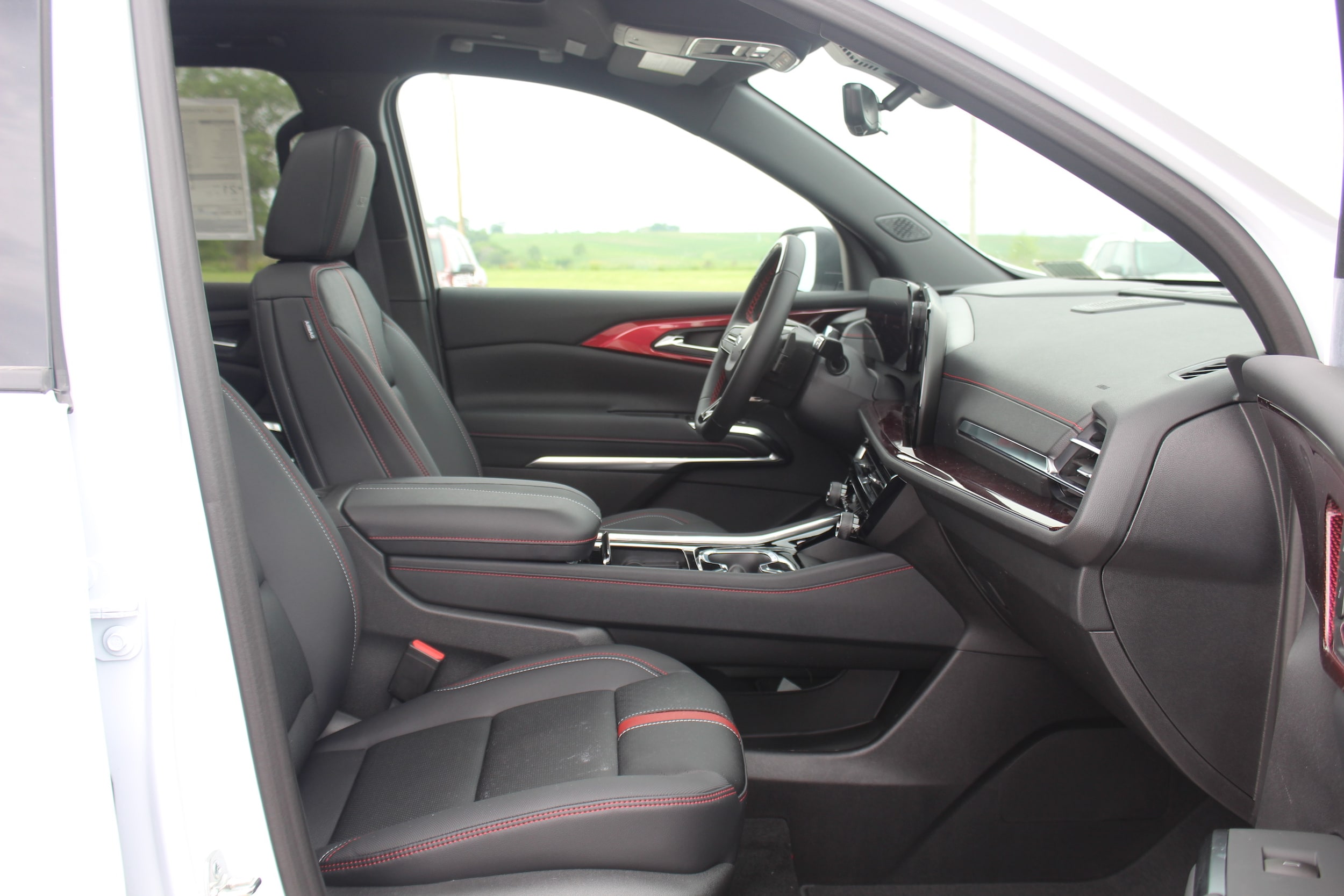 2026 Chevrolet Traverse RS - Photo 28