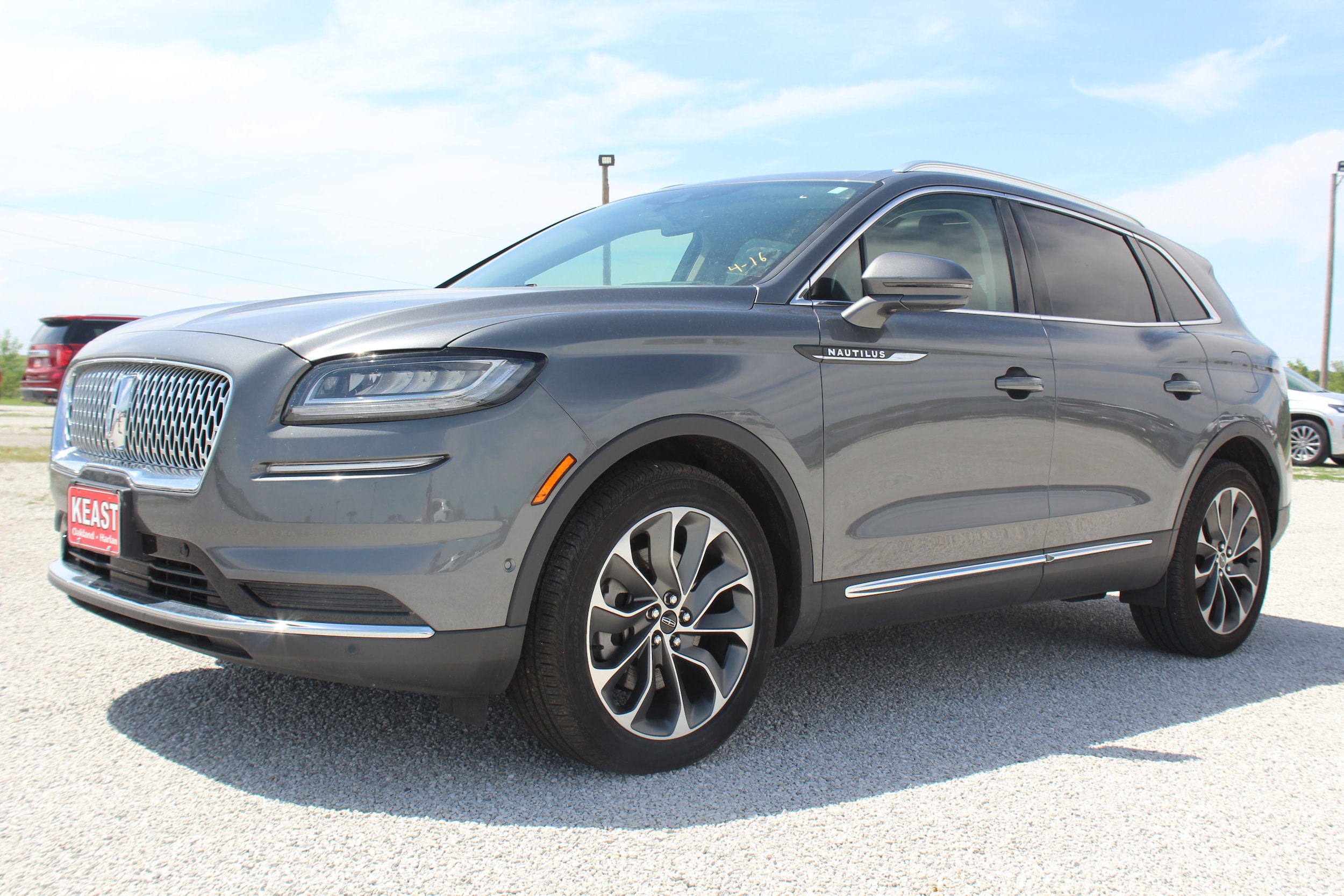 2023 Lincoln Nautilus Reserve AWD's photo