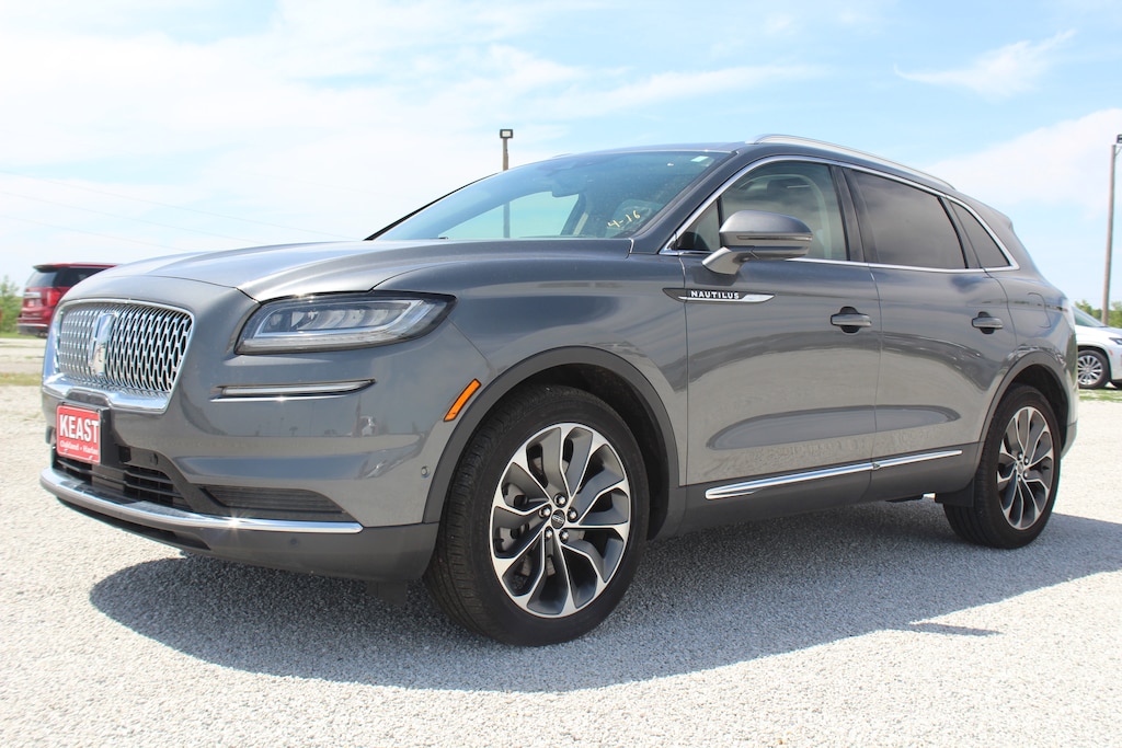 Used 2023 Lincoln Nautilus Reserve