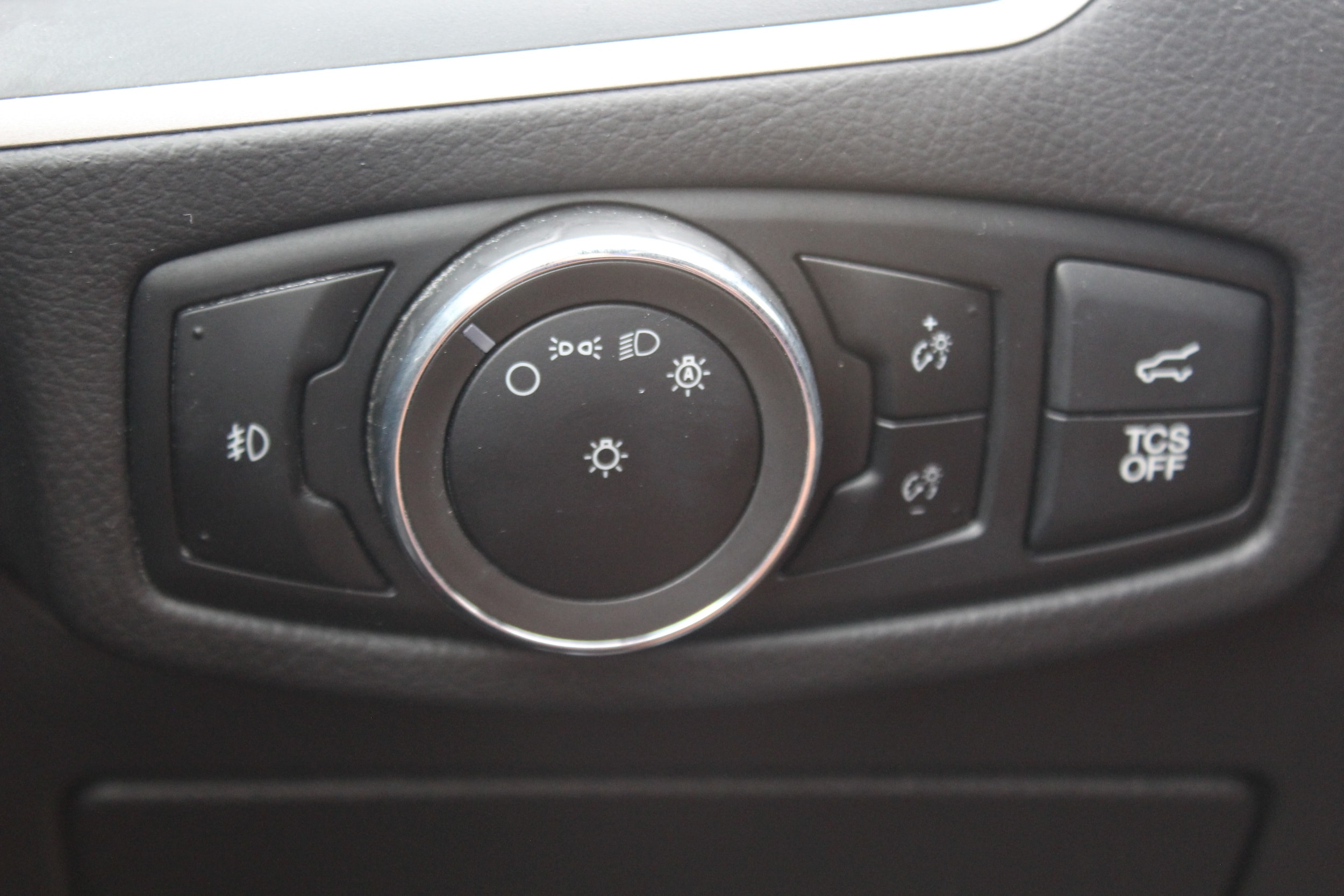 2024 Ford Edge ST-Line - Photo 12
