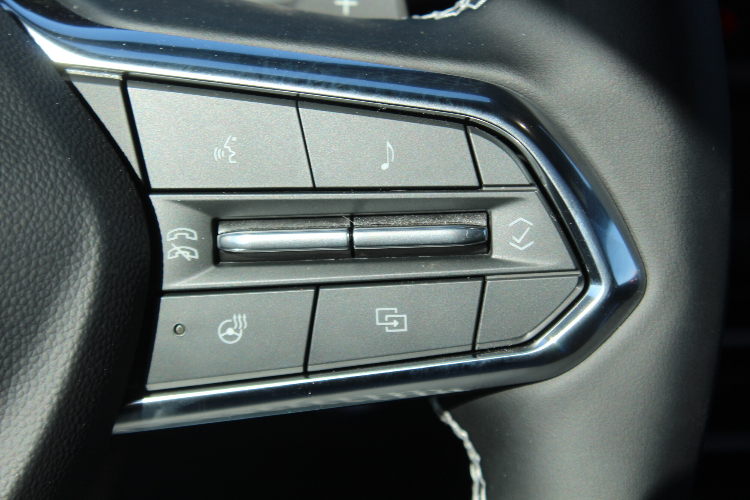 2026 Chevrolet Traverse Z71 - Photo 9