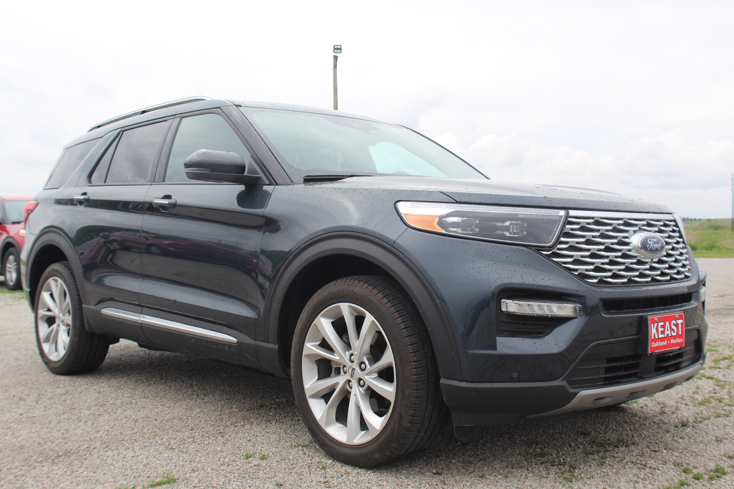 2023 Ford Explorer Platinum photo 3