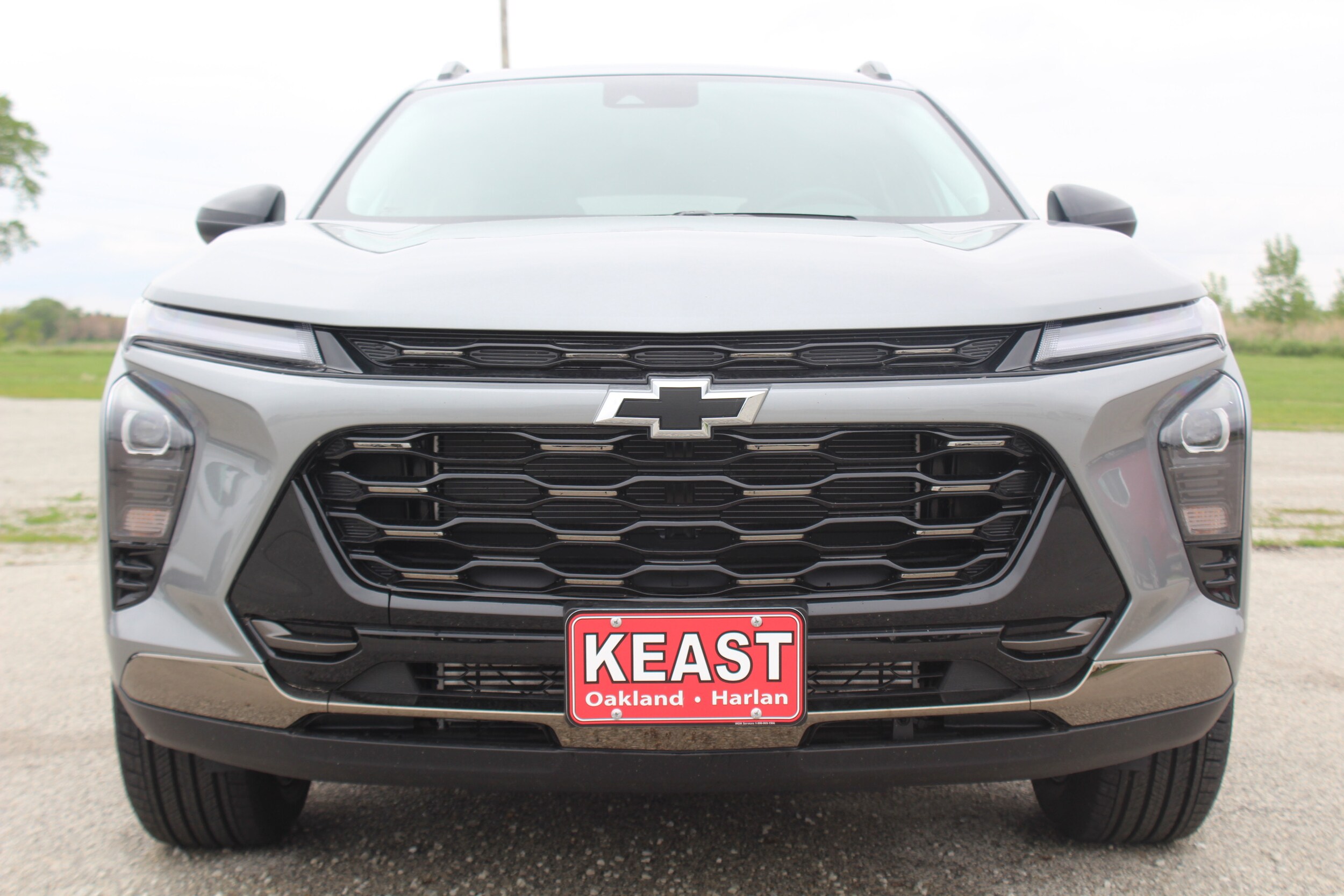 2025 Chevrolet Trax ACTIV photo 2