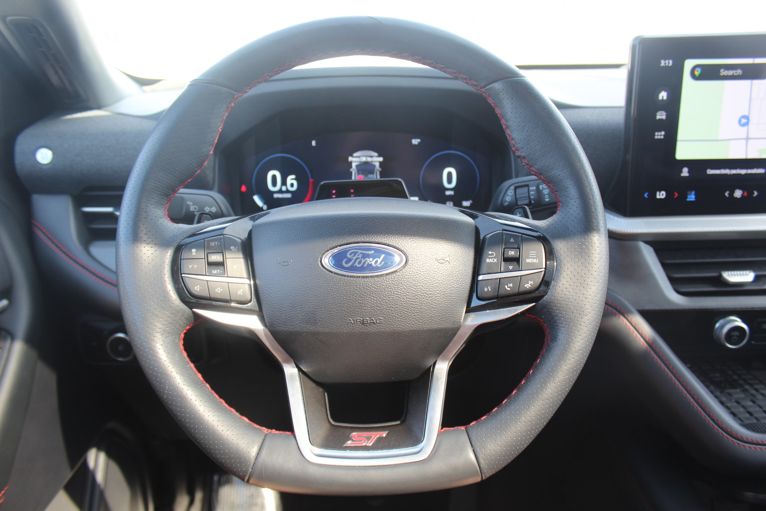 2025 Ford Explorer ST - Photo 9