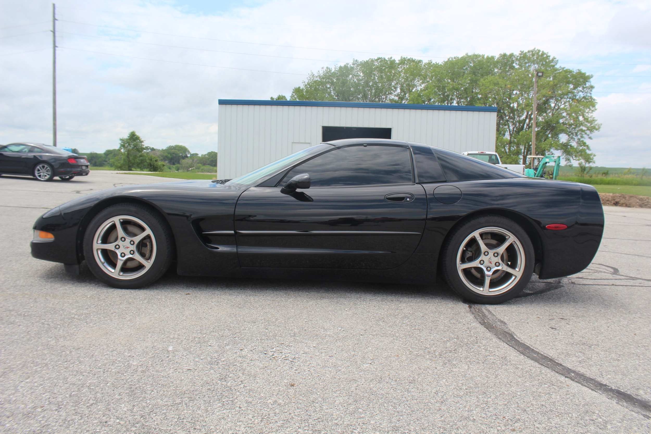 Used 2003 Chevrolet Corvette Base with VIN 1G1YY22G235133070 for sale in Harlan, IA