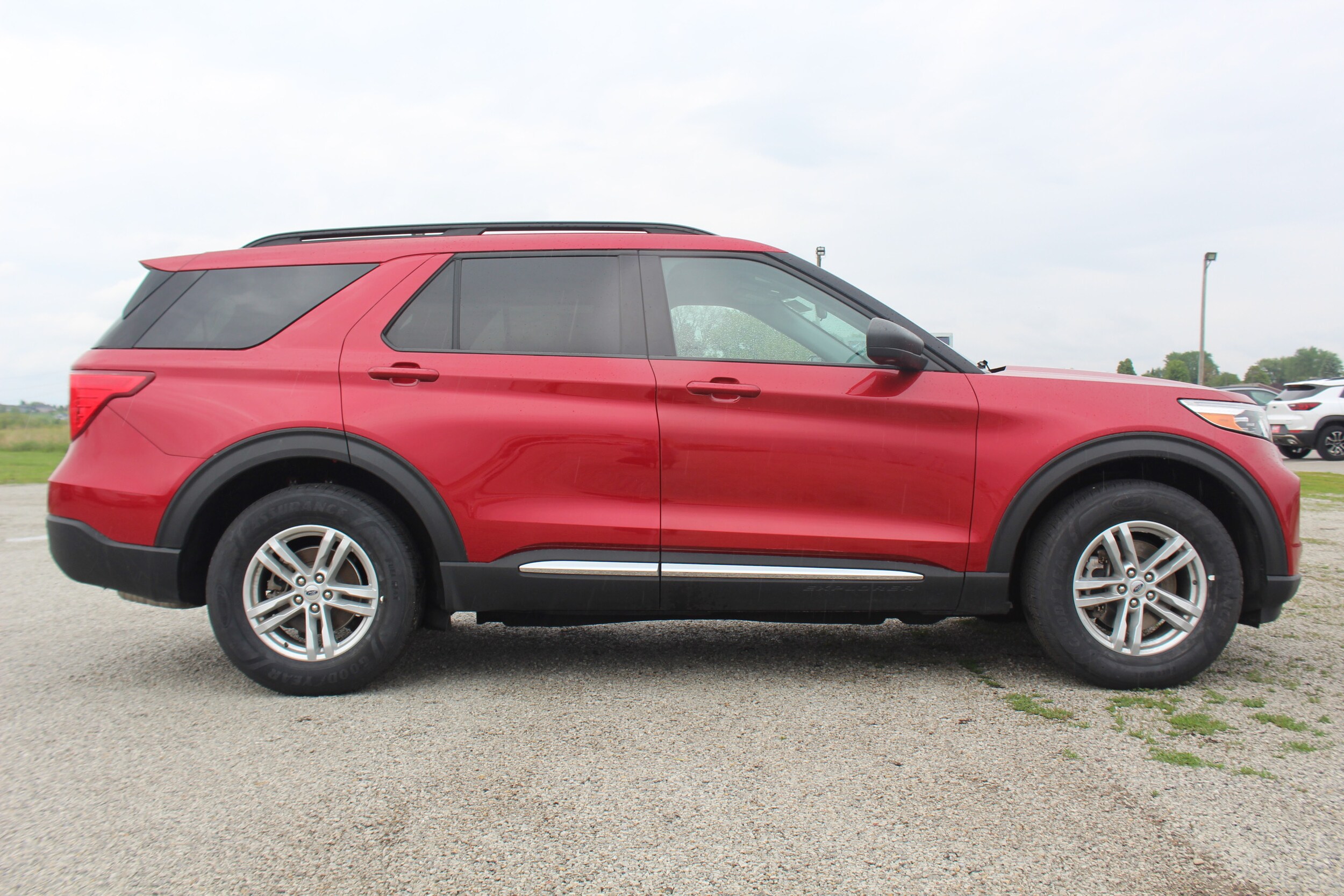 2022 Ford Explorer XLT photo 4
